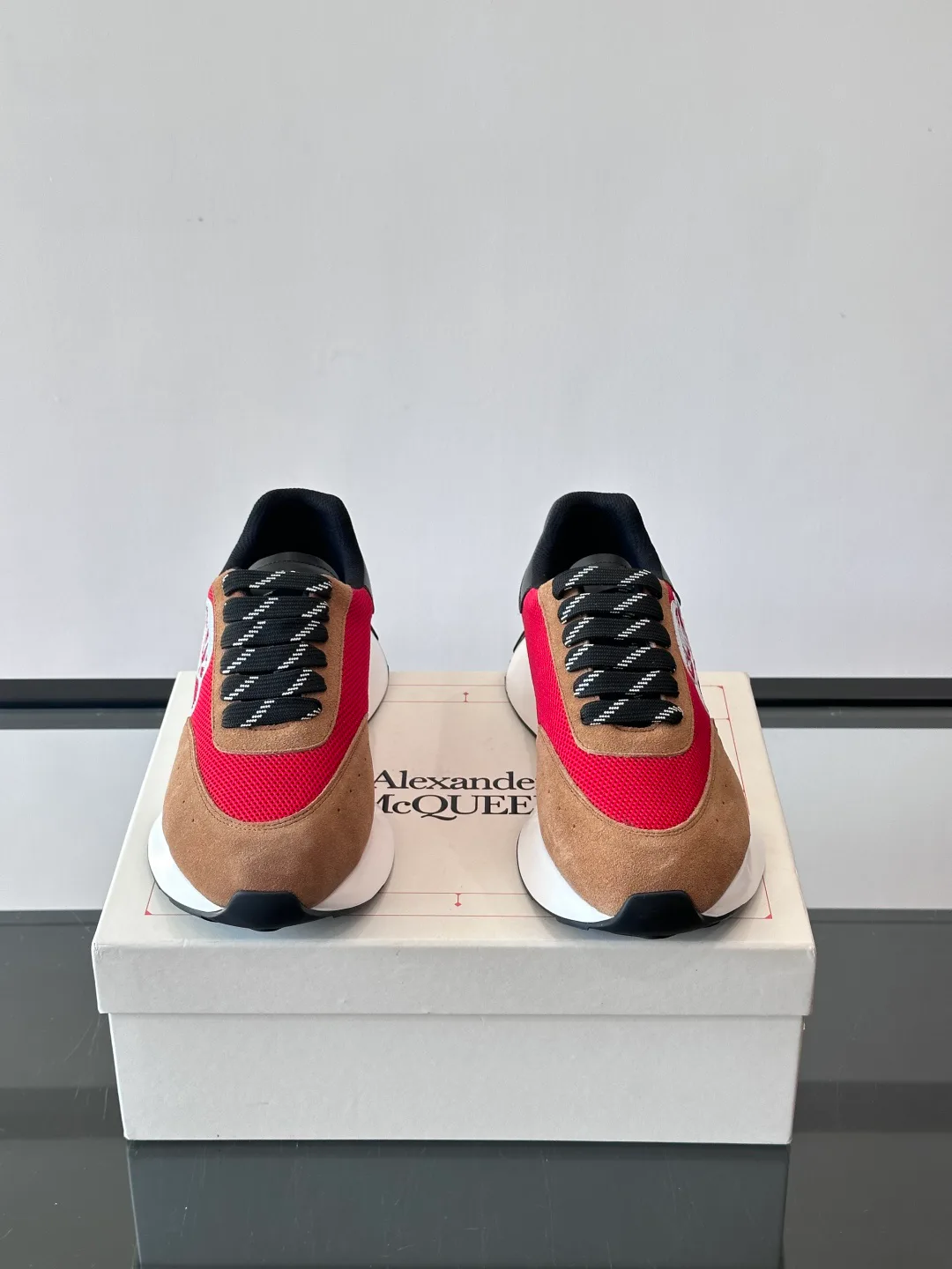 Кроссовки Женские Alexander Mcqueen 544041