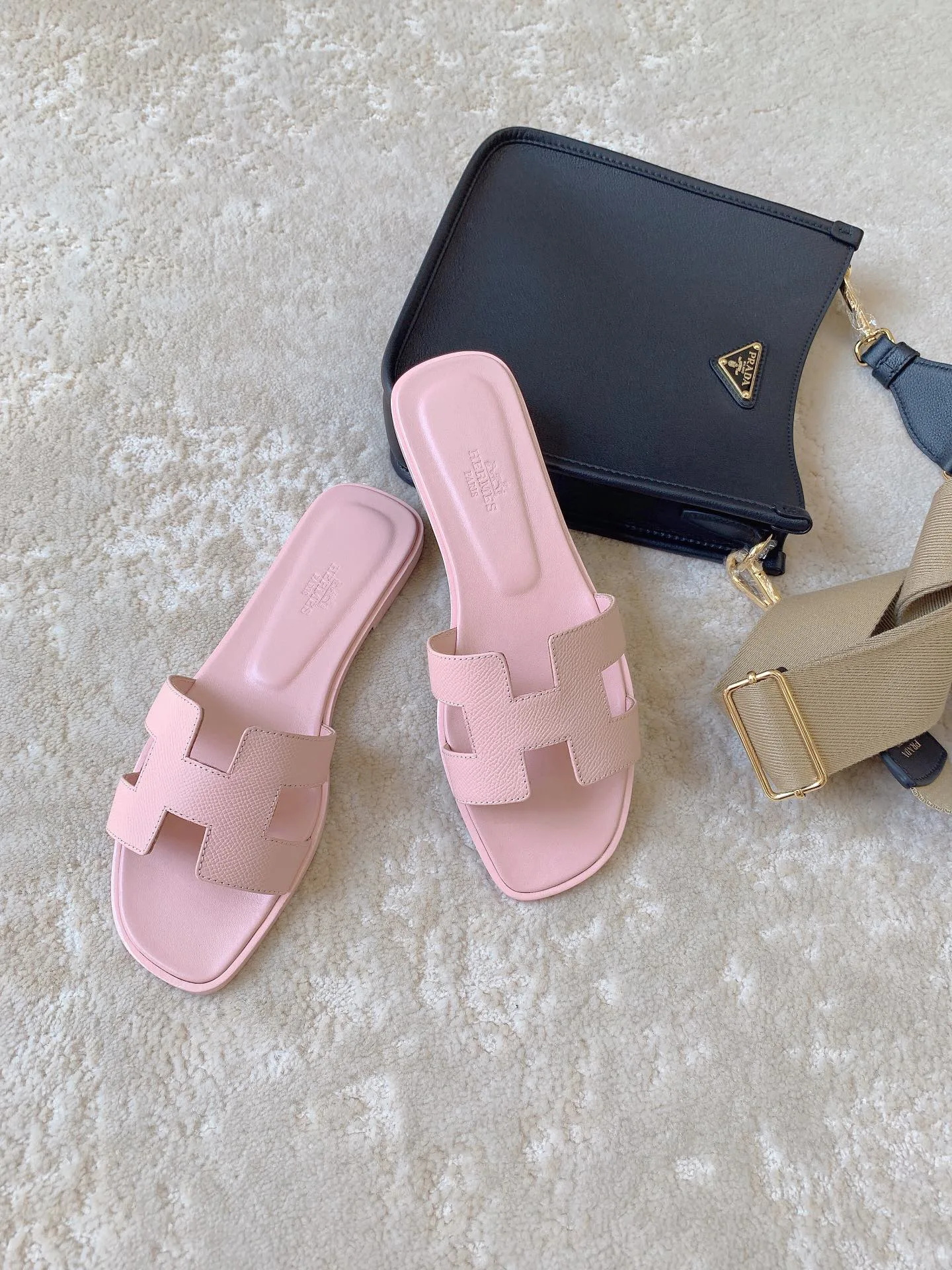 Шлепанцы Женские Hermes 2211717