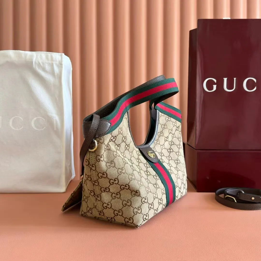 Классические Сумки Женские Gucci 11668969