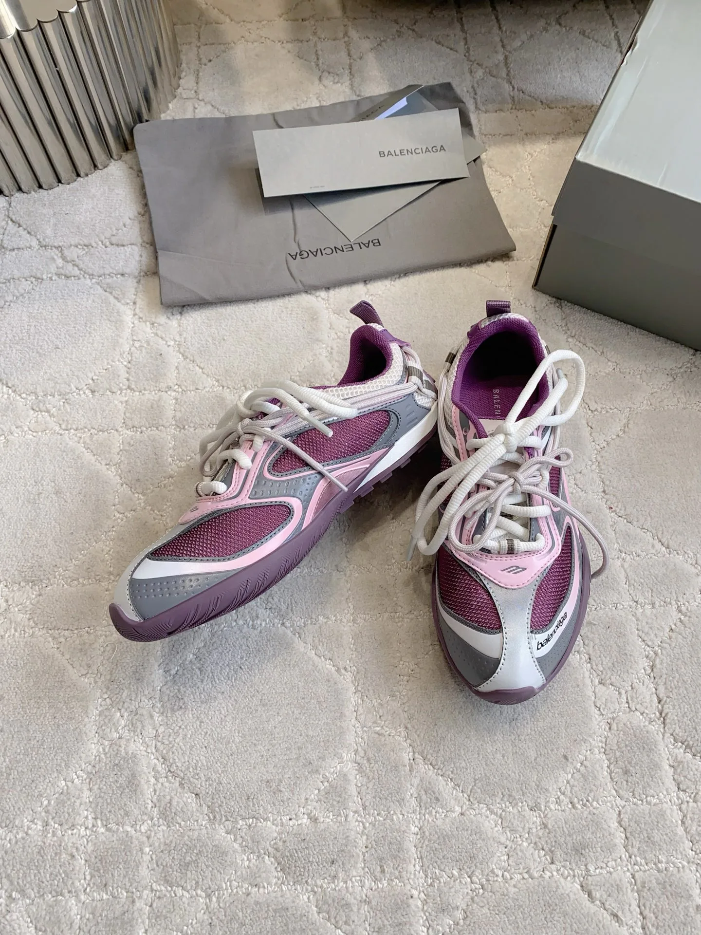 Кроссовки Женские Balenciaga 18133404