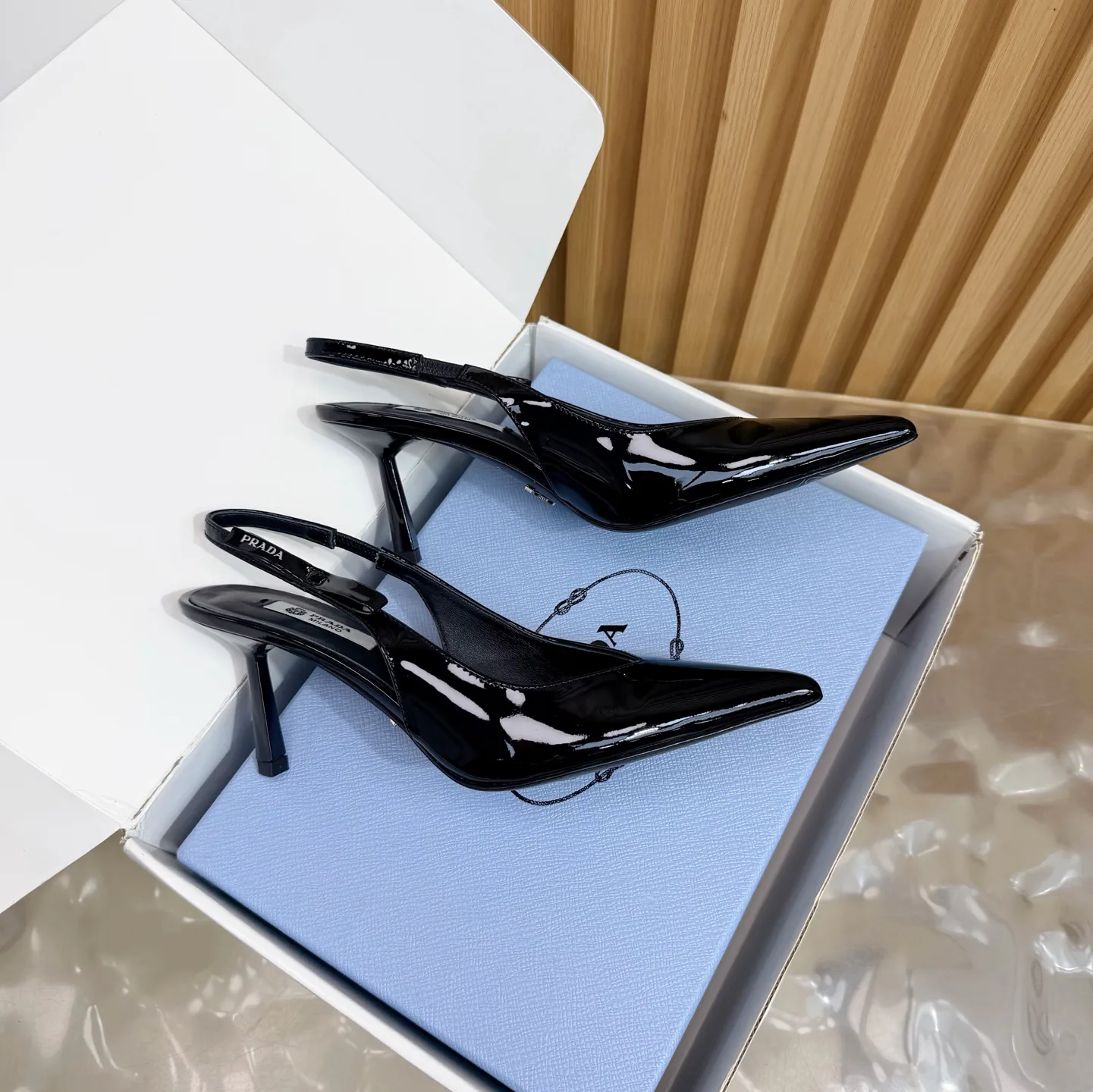 Туфли Женские Prada 11411871
