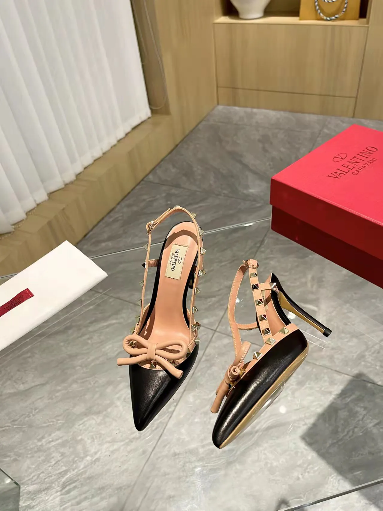 Босоножки Женские Valentino 11602176
