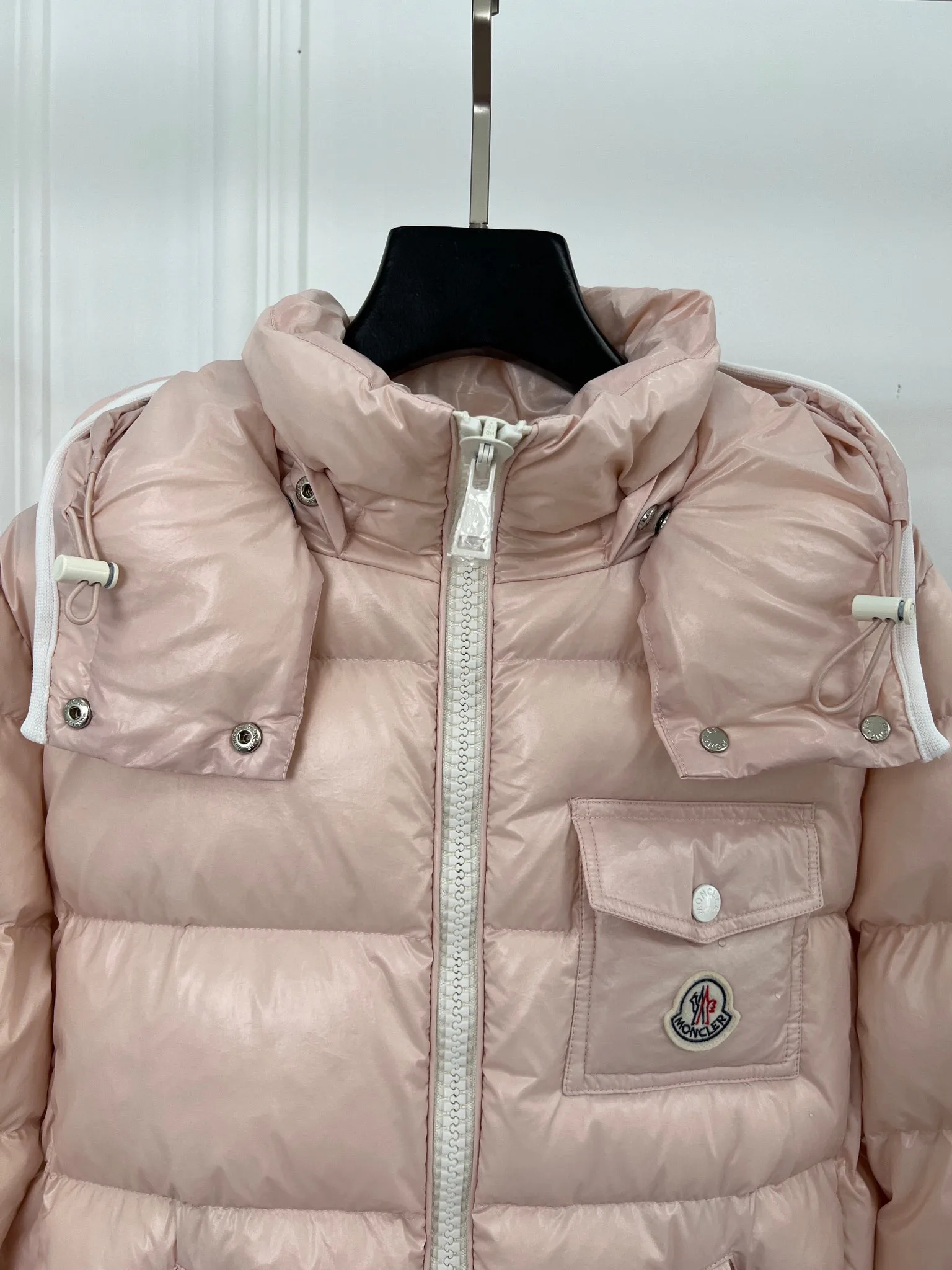 Куртки И Пуховики Женские Moncler 18416223