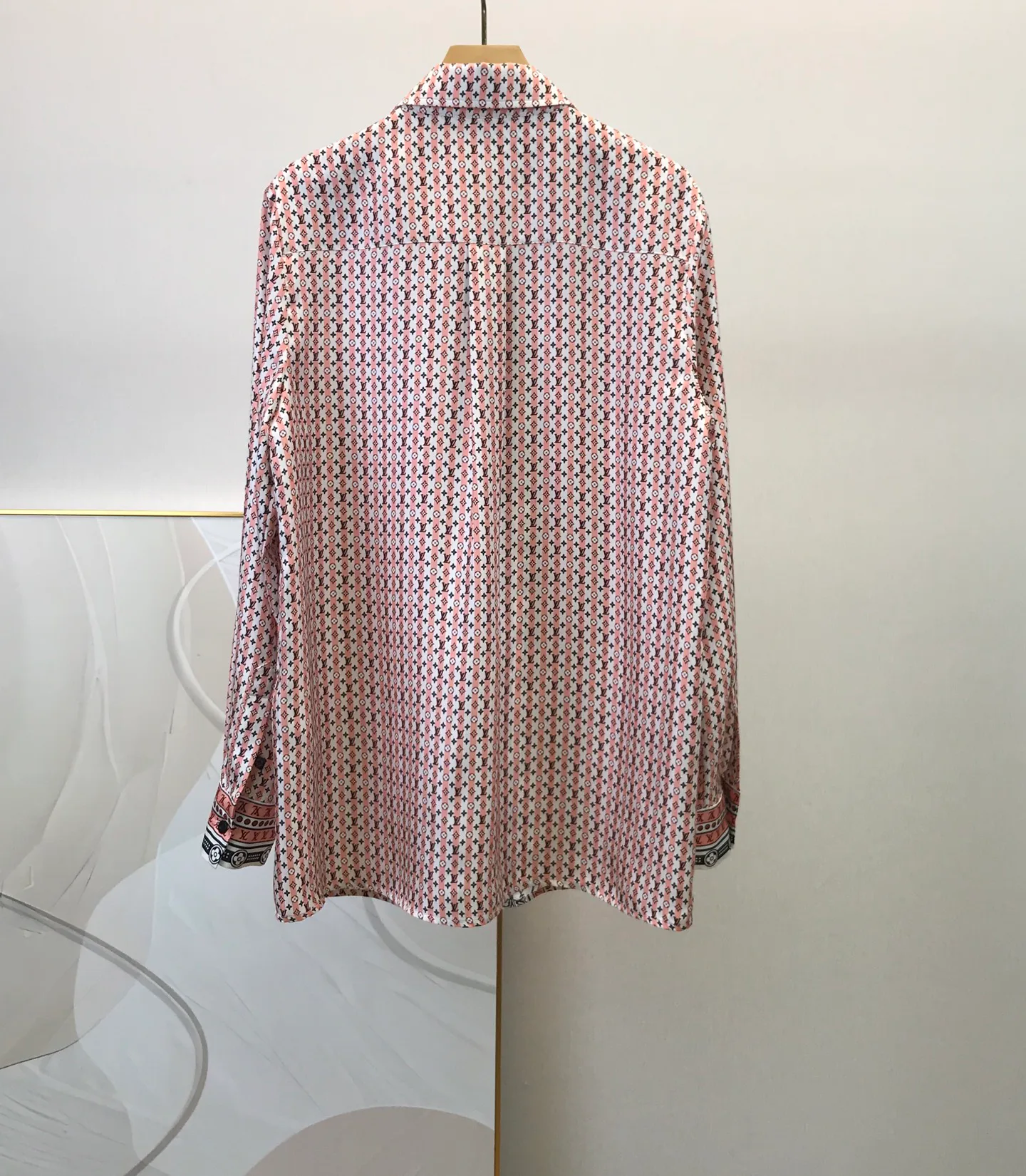 Рубашки Женские Louis Vuitton 16955592