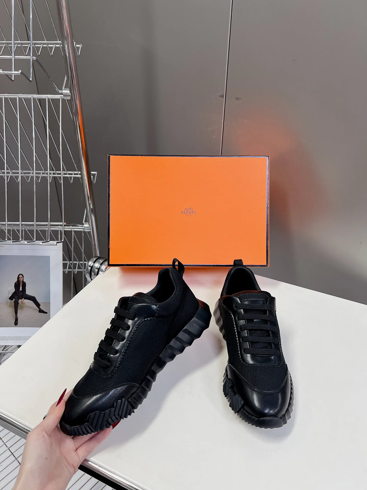 Кроссовки Женские Hermes 11448577