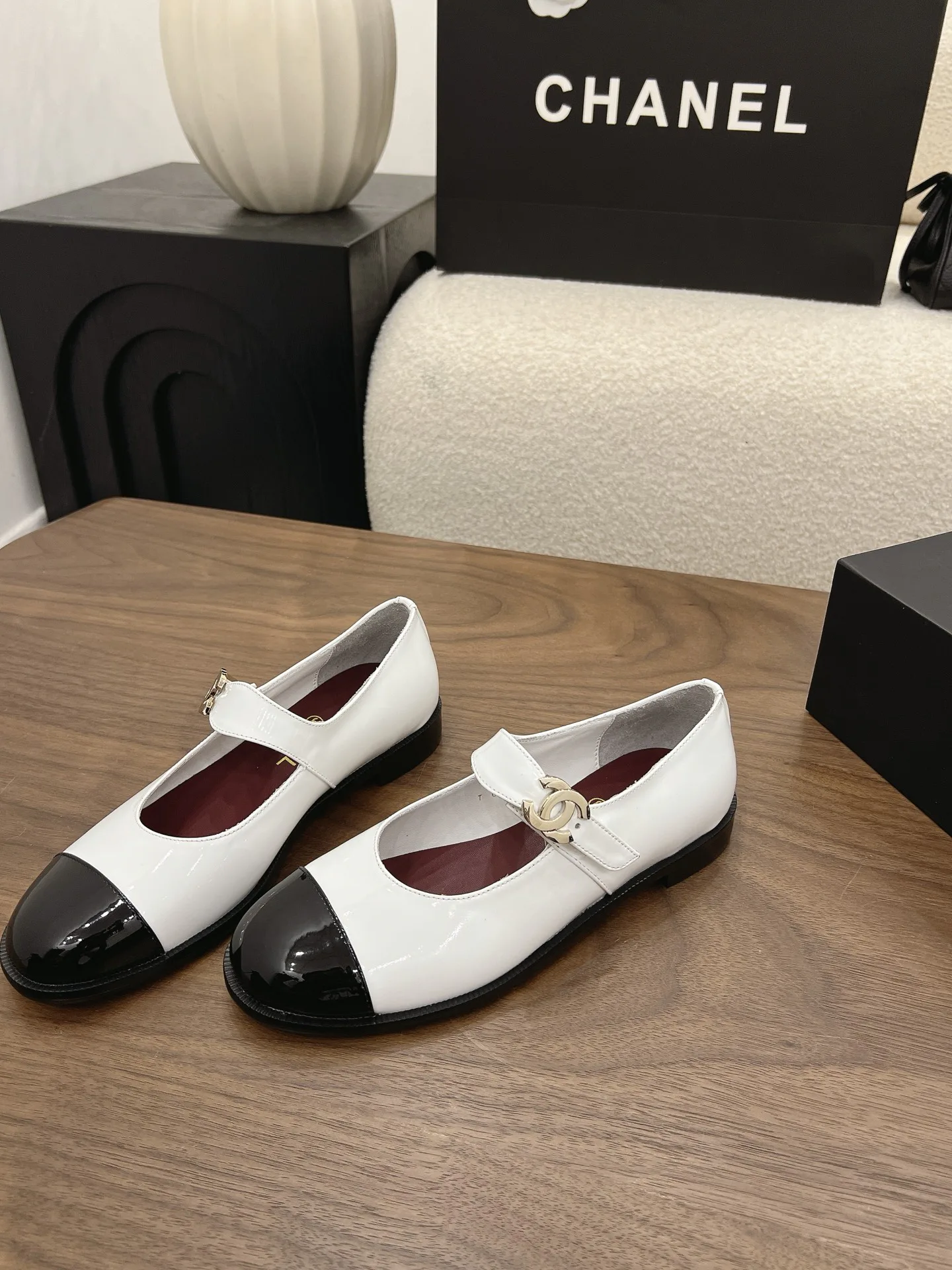 Туфли Женские Chanel 17342637