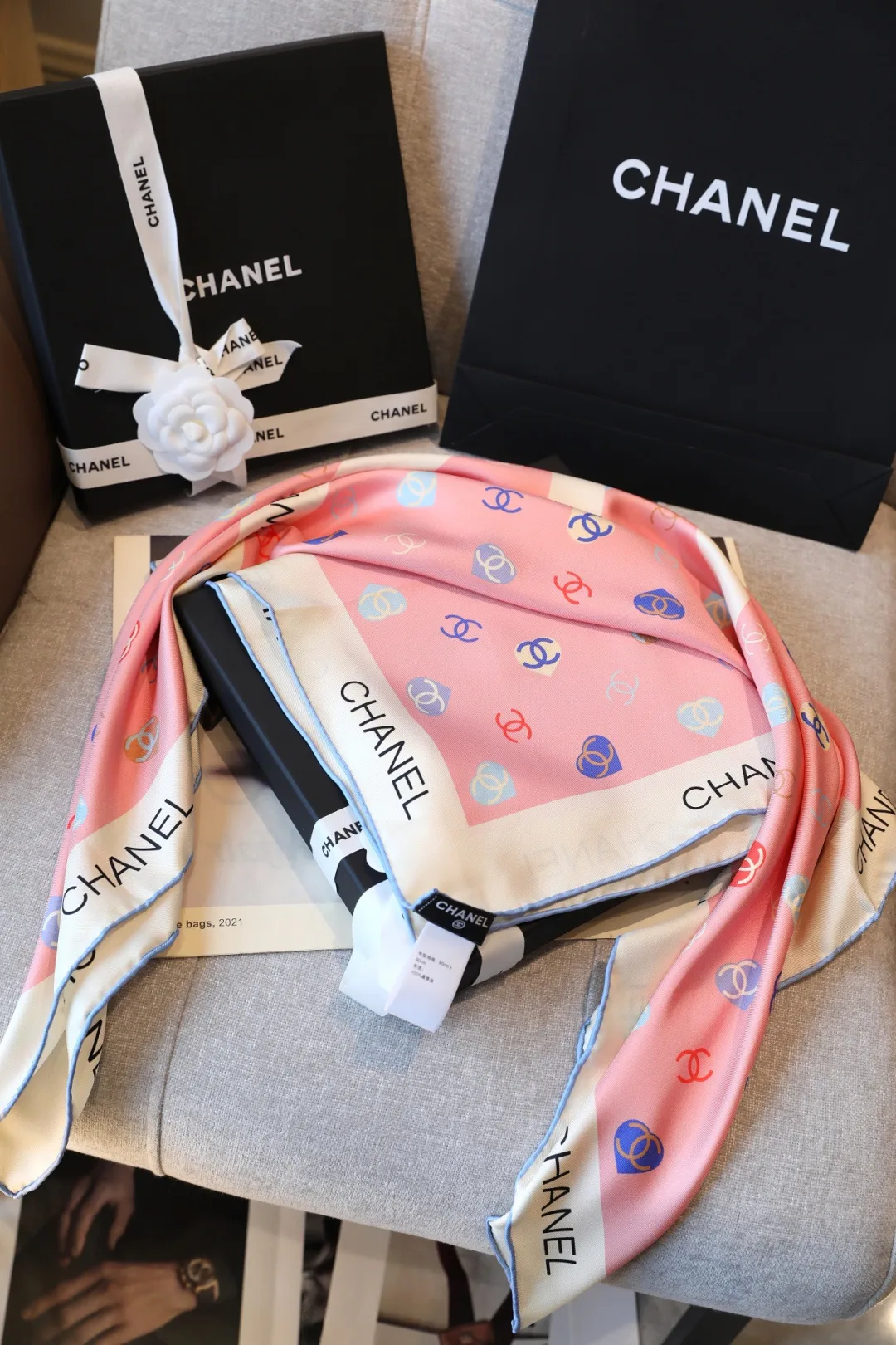 Шарфы Chanel 13449371