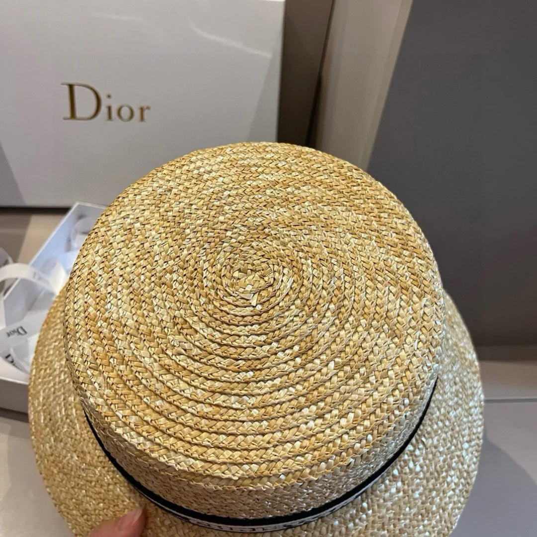 Головные Уборы Christian Dior 30261