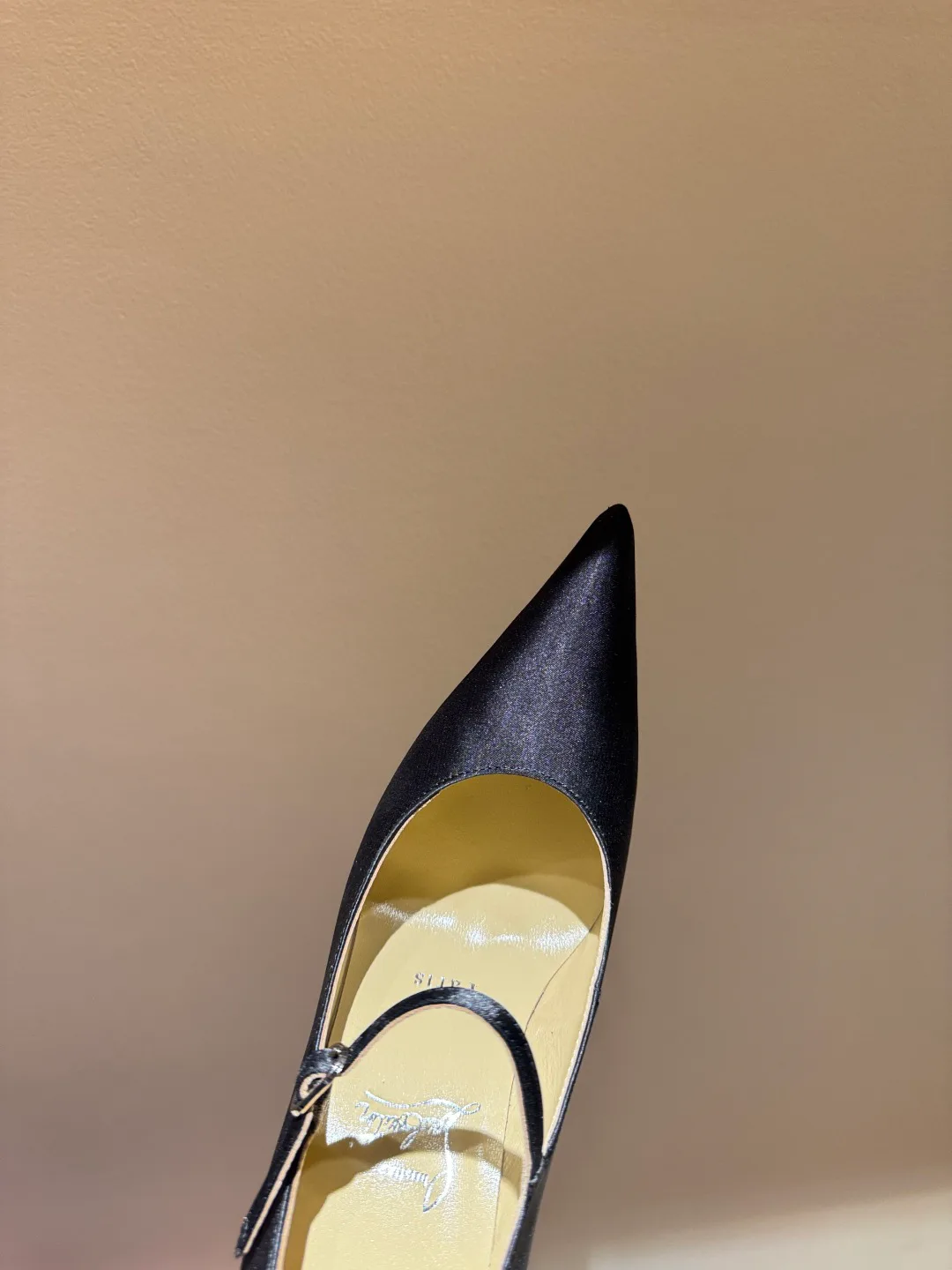 Туфли Женские Christian Louboutin 4743796
