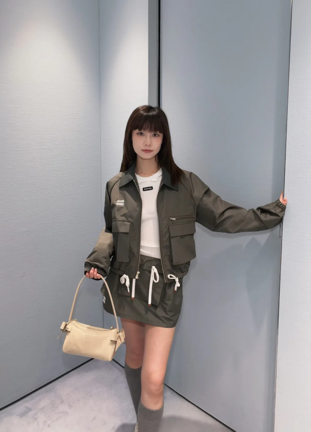 Куртки И Пуховики Женские Miu Miu 11814273