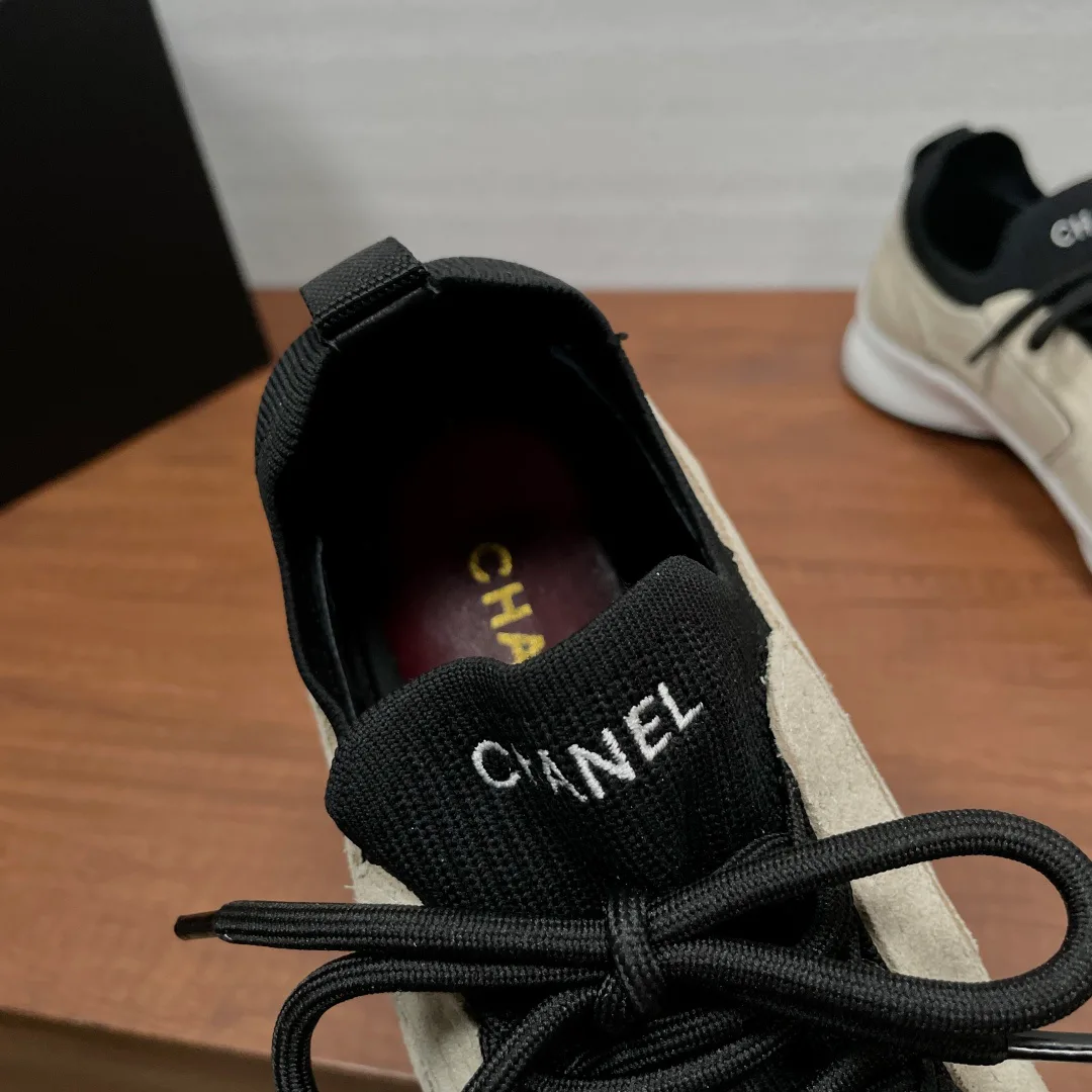 Кроссовки Женские Chanel 17542464