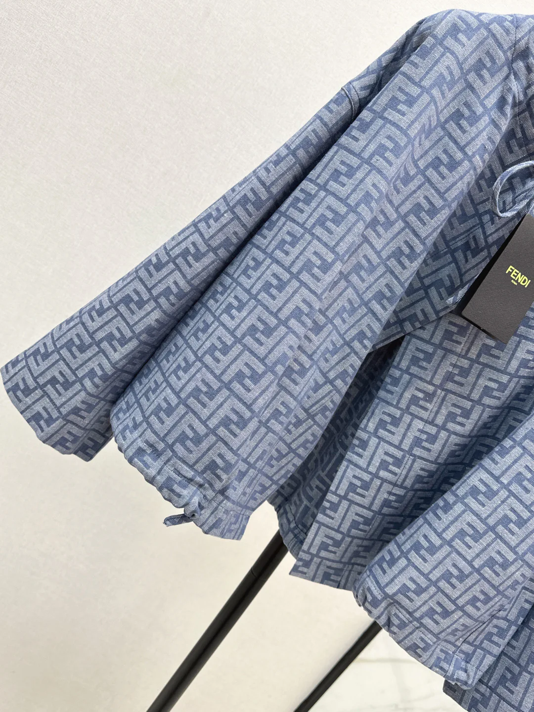 Шарфы Fendi 63631