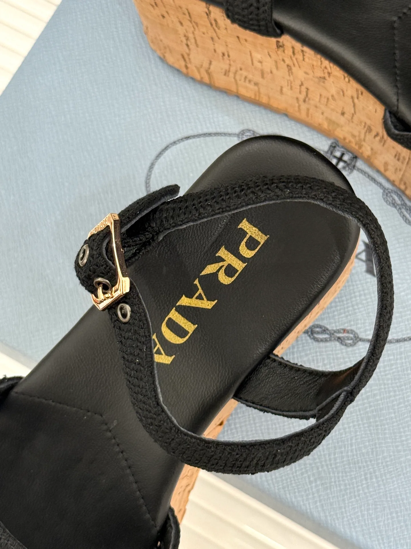 Босоножки Женские Prada 17896699