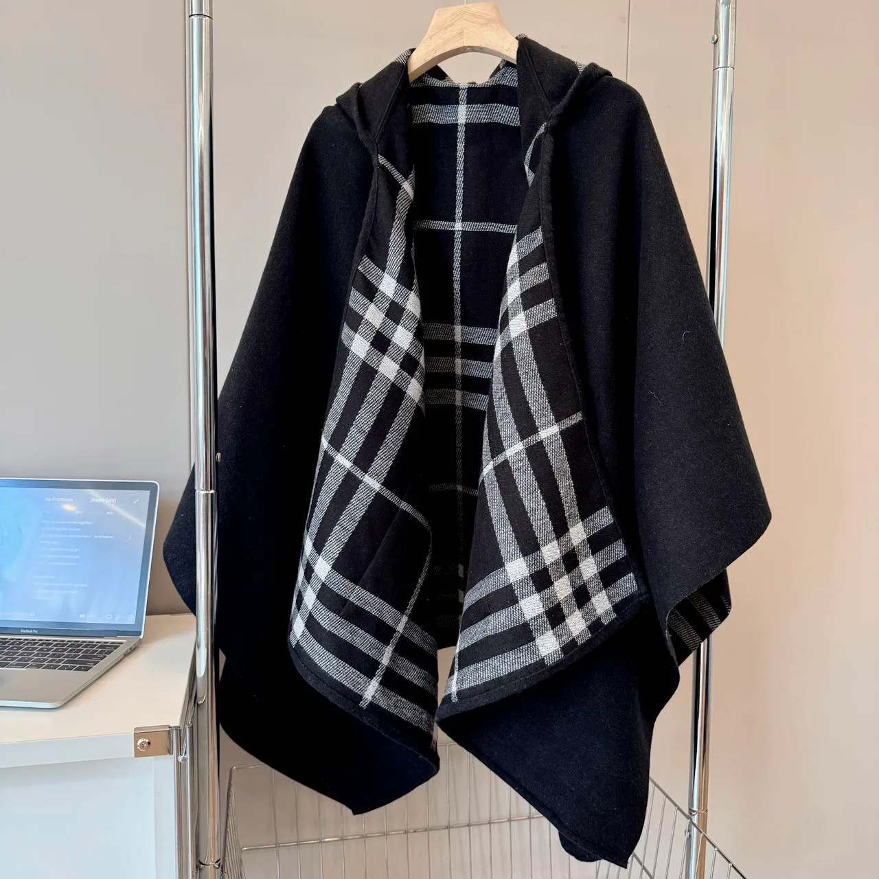 Шарфы Burberry 163705