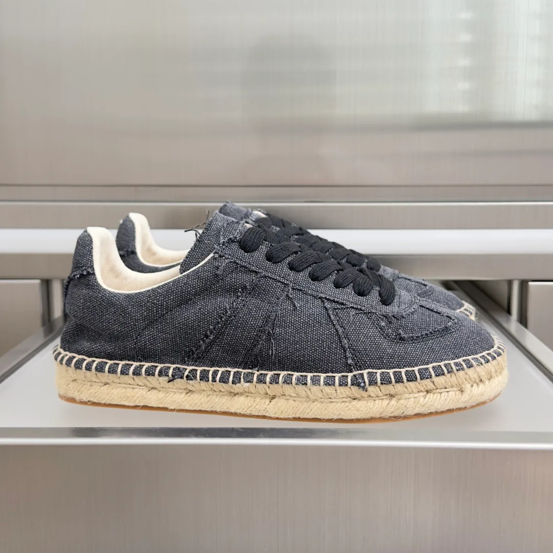 Кроссовки Женские Maison Margiela 17415528