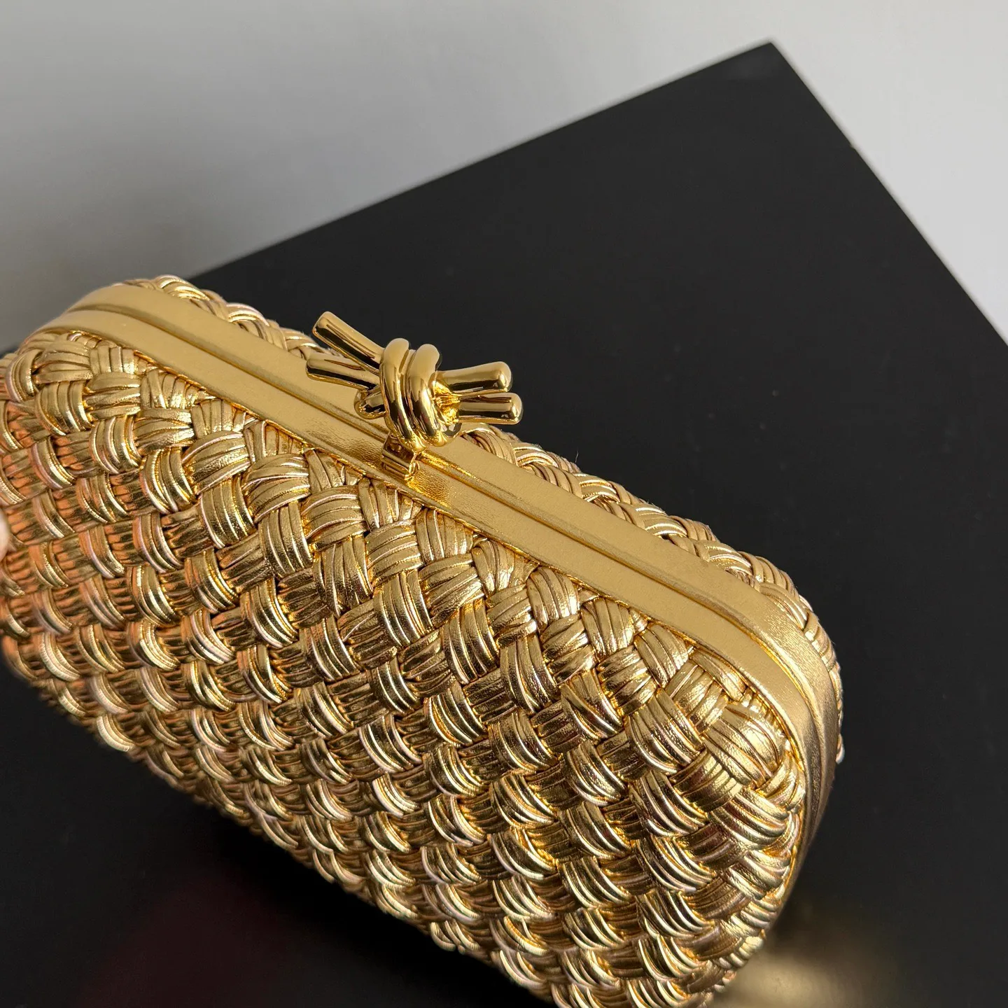 Клатчи Женские Bottega Veneta 17313238