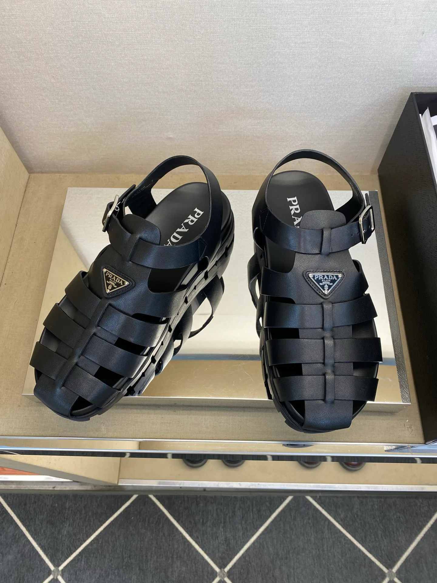 Сандалии Мужские Prada 15326382