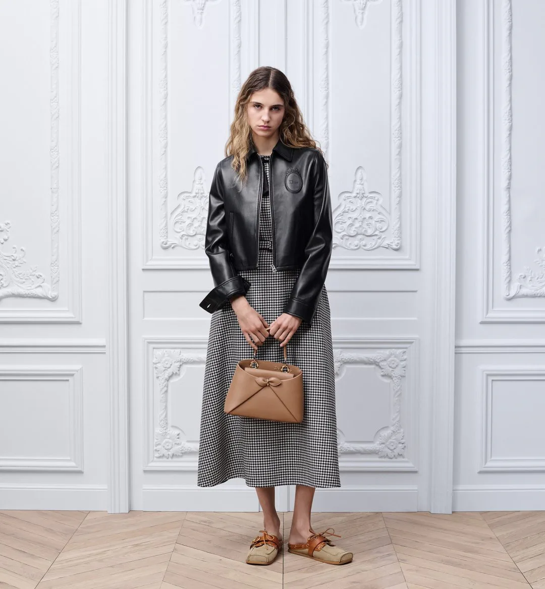 Кожаные Куртки И Дублёнки Женские Christian Dior 16909922