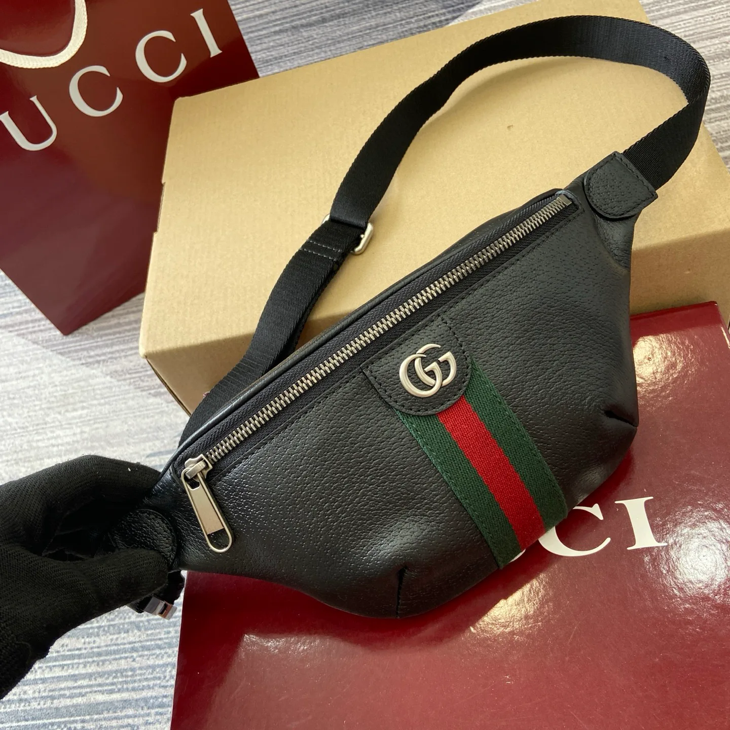 Классические Сумки Женские Gucci 11488792