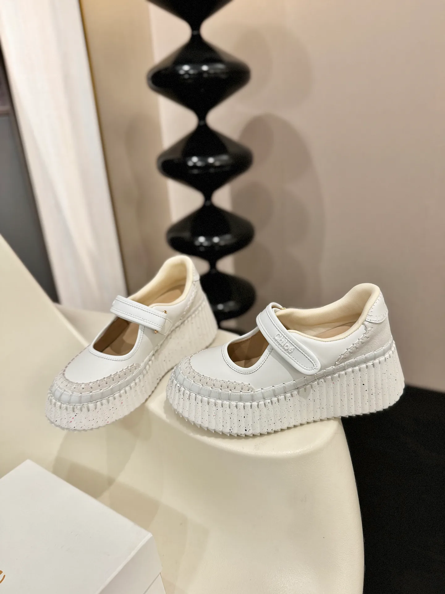 Кроссовки Женские Chloe 13253505