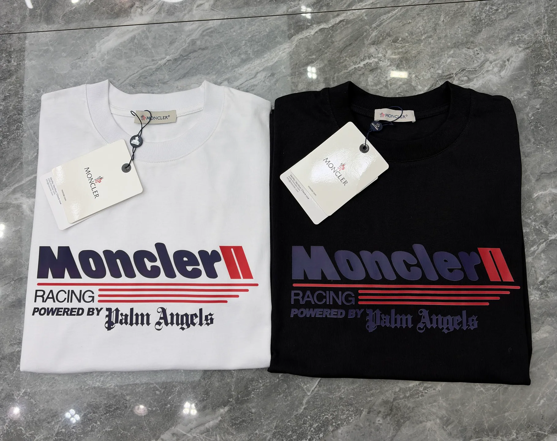 Футболки Женские Moncler 11424368