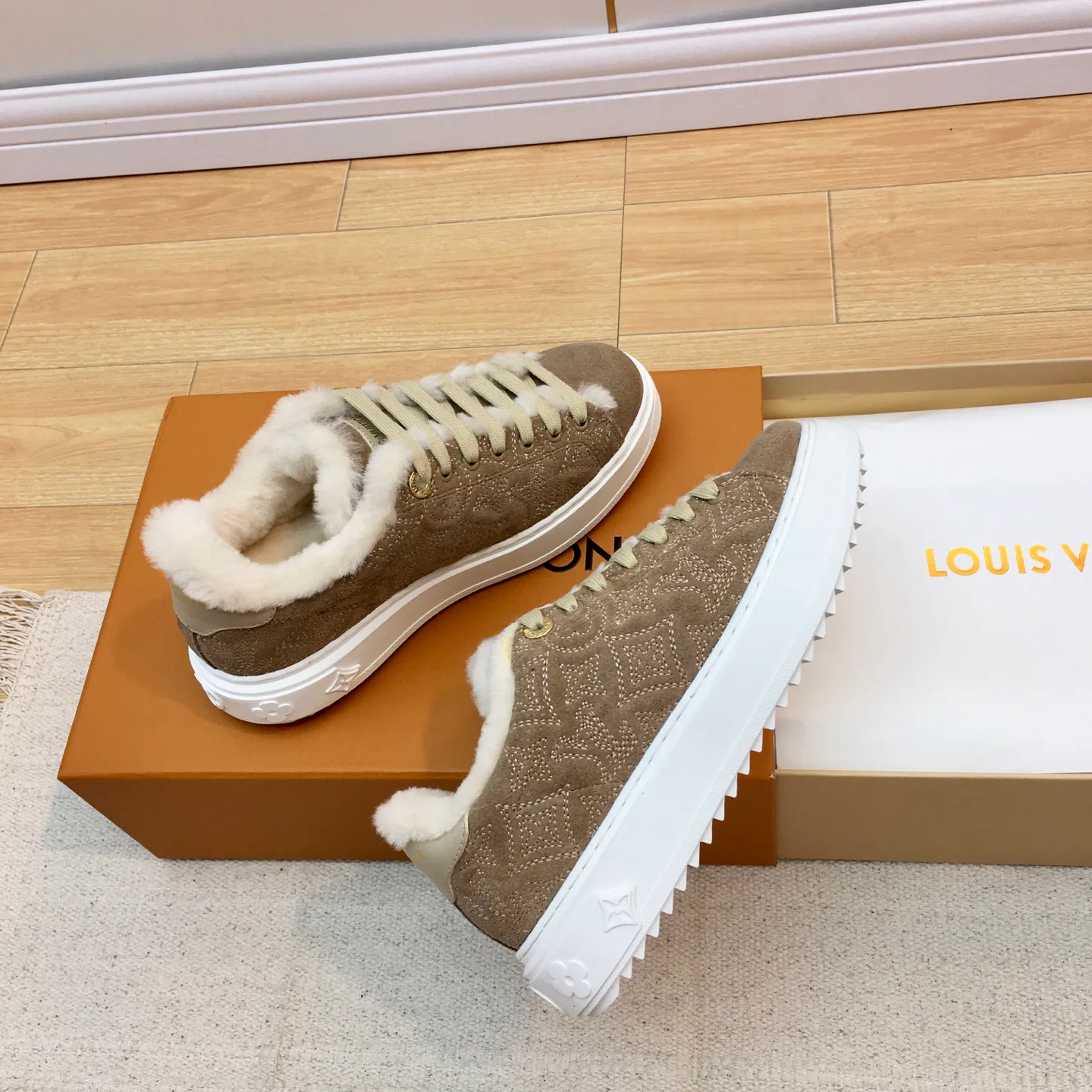 Кеды Женские Louis Vuitton 732228