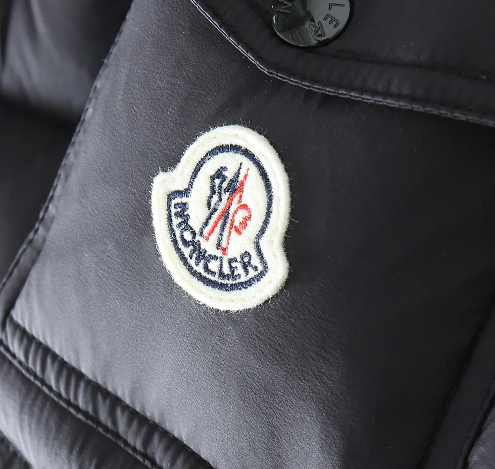 Куртки И Пуховики Женские Moncler 18729136