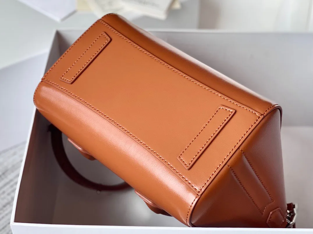 Сумки На Ремне Женские Givenchy 17434