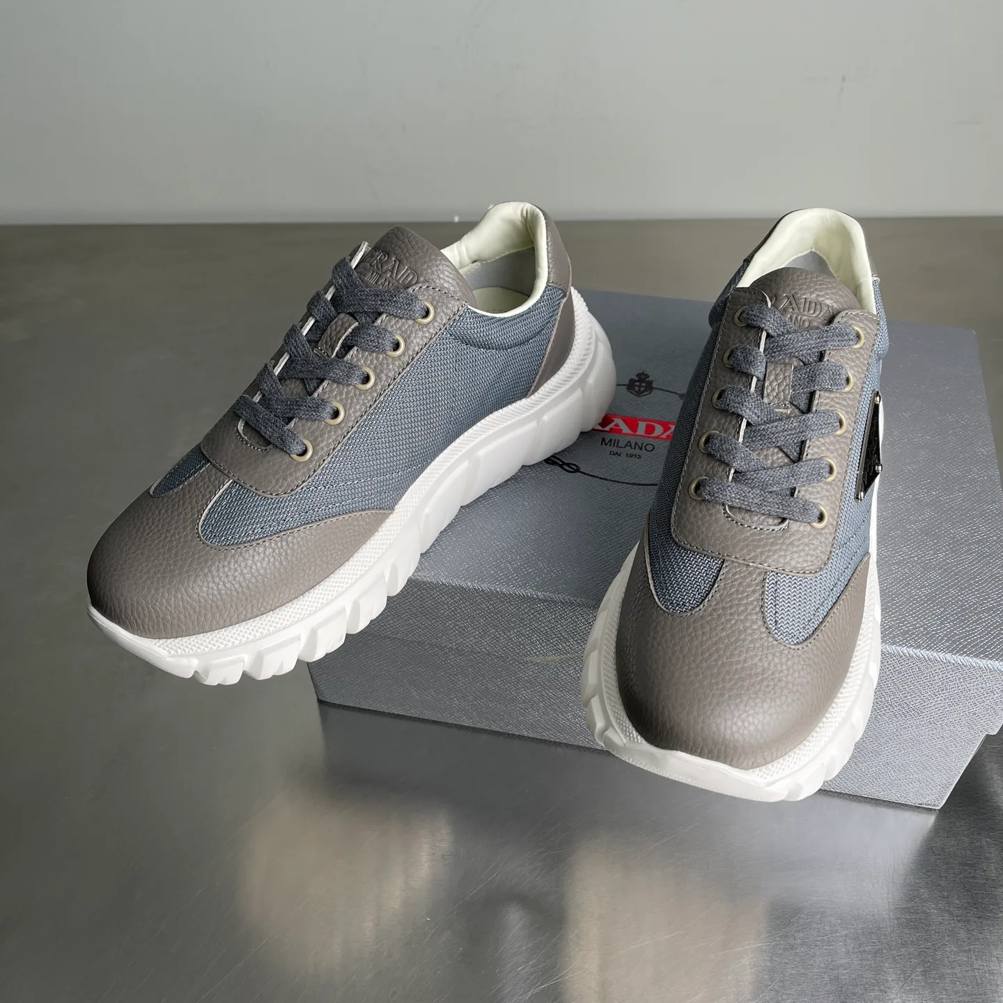 Кроссовки Мужские Prada 5058282