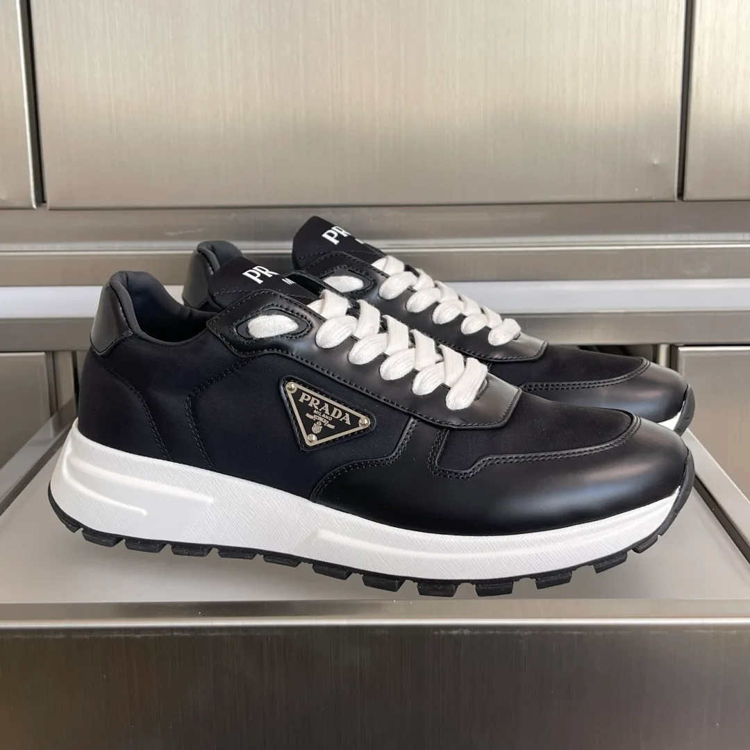 Кроссовки Мужские Prada 1276716
