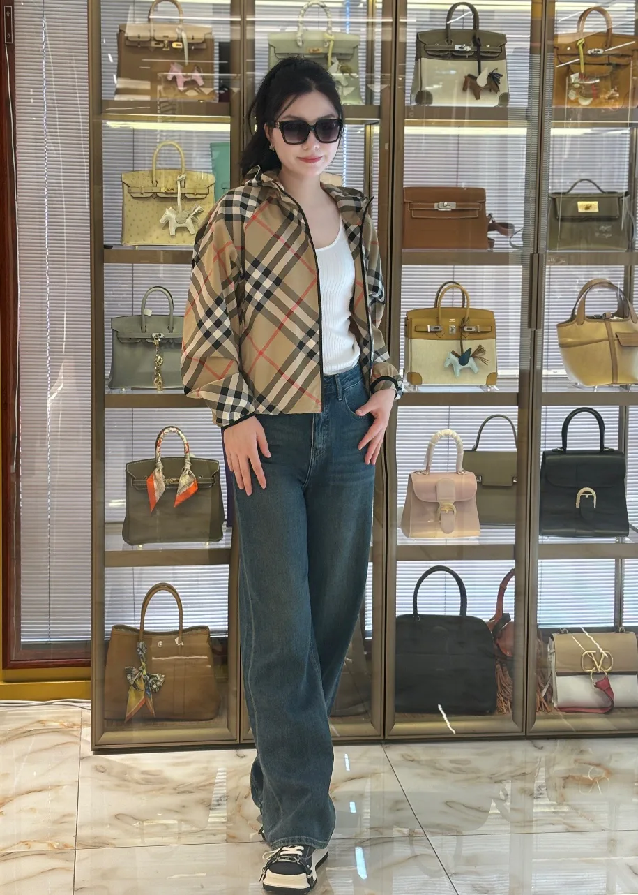 Куртки И Пуховики Женские Burberry 11224943