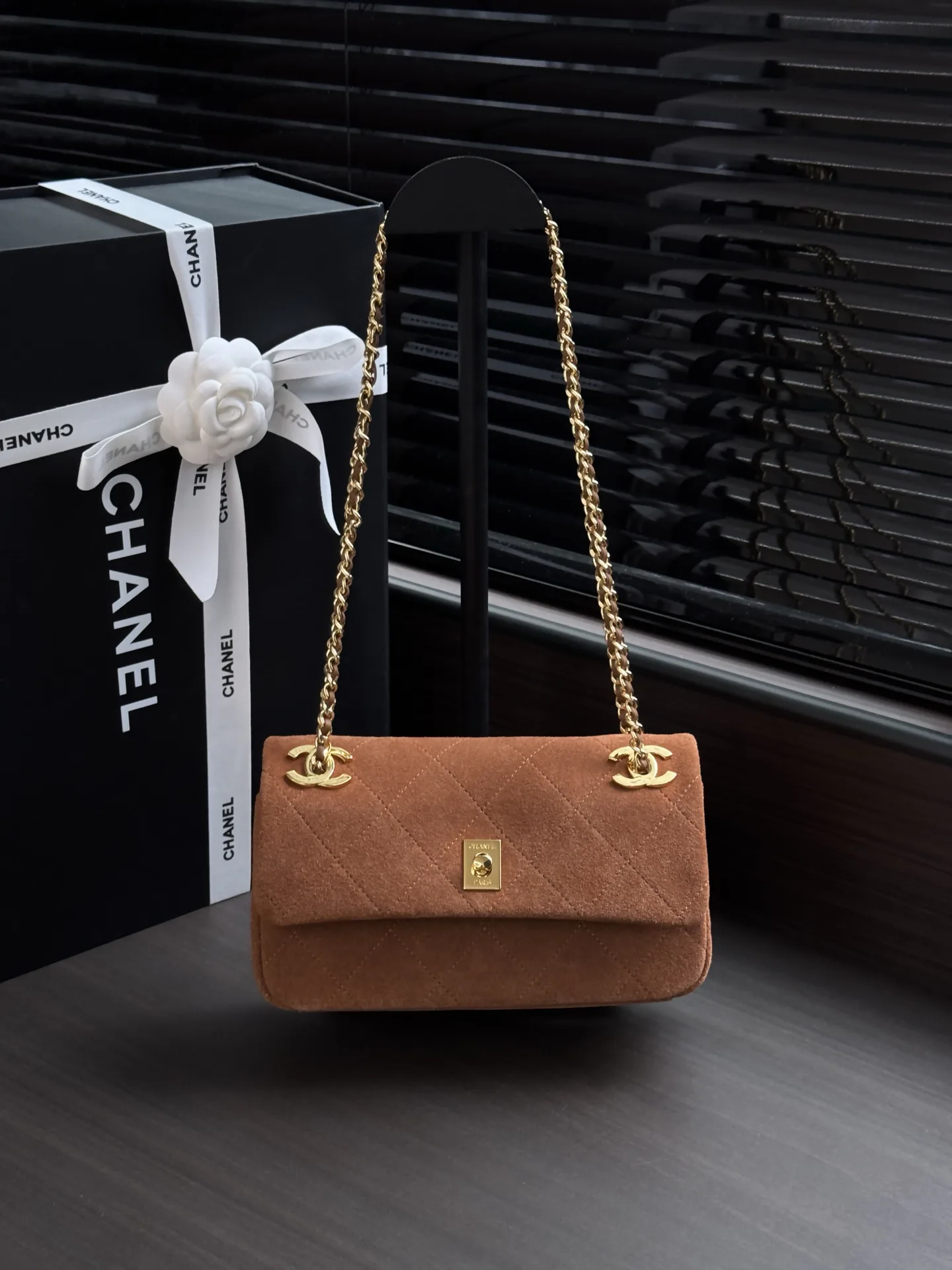 Классические Сумки Женские Chanel 17657481