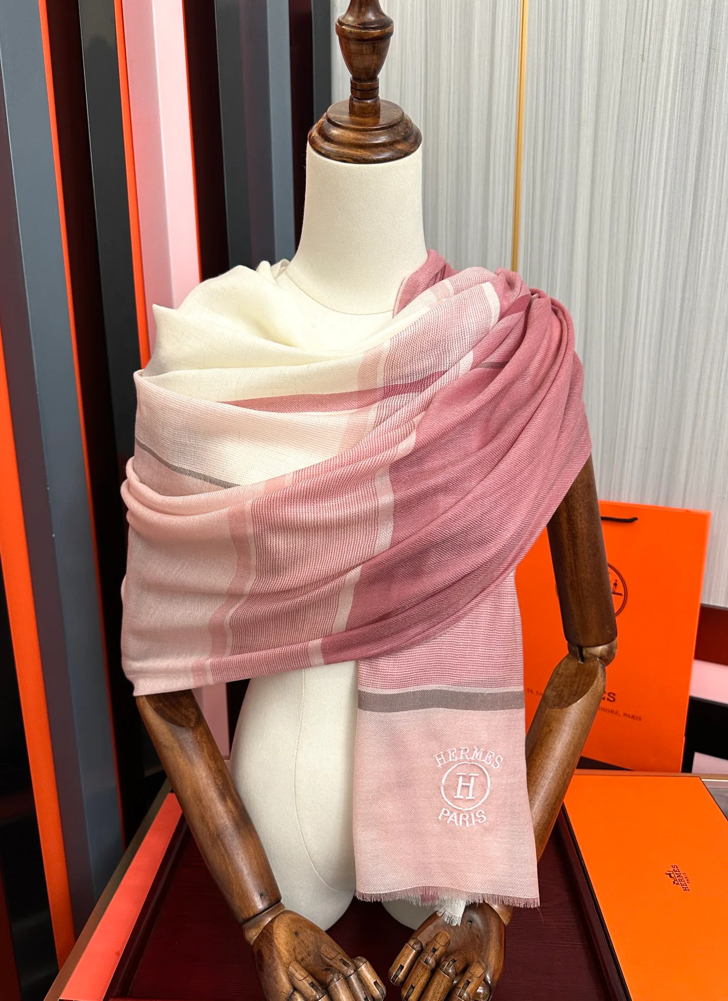 Шарфы Hermes 832099