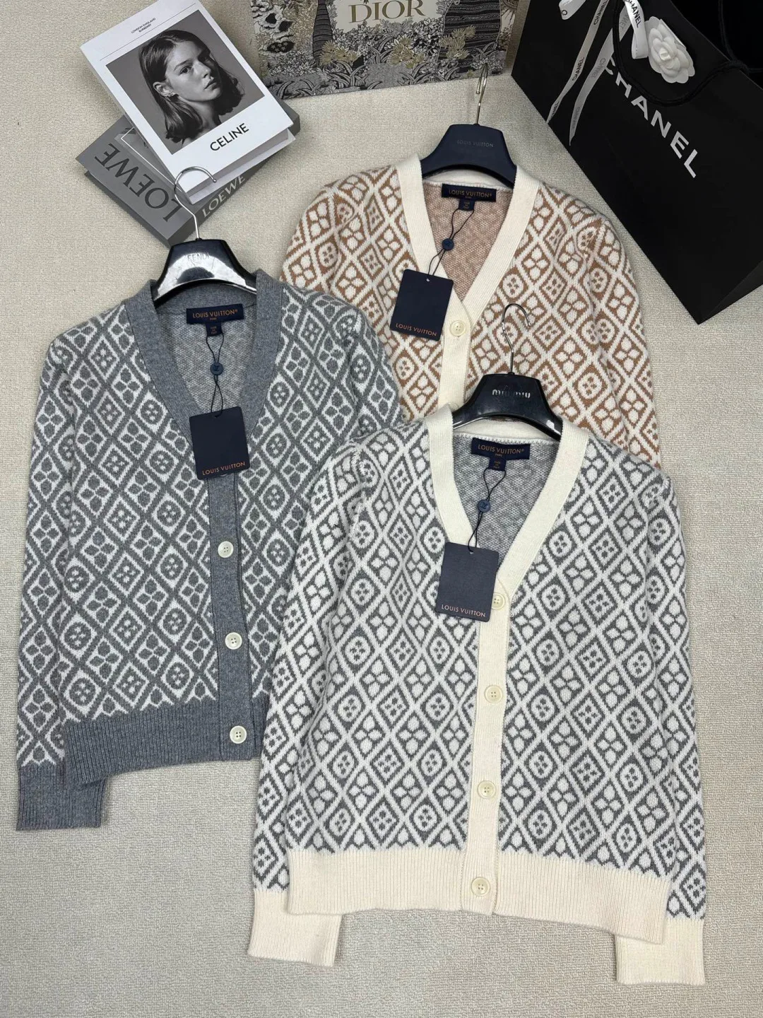 Джемперы И Свитеры Женские Louis Vuitton 17429451