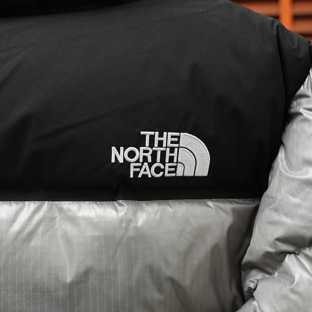 Куртки И Пуховики Женские The North Face 18455969