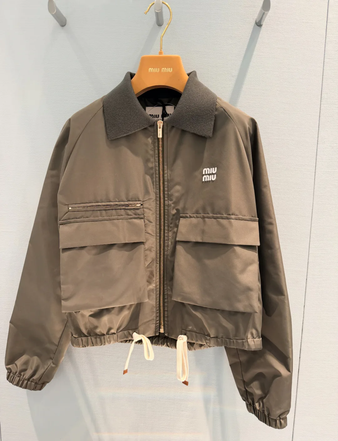 Куртки И Пуховики Женские Miu Miu 11814273