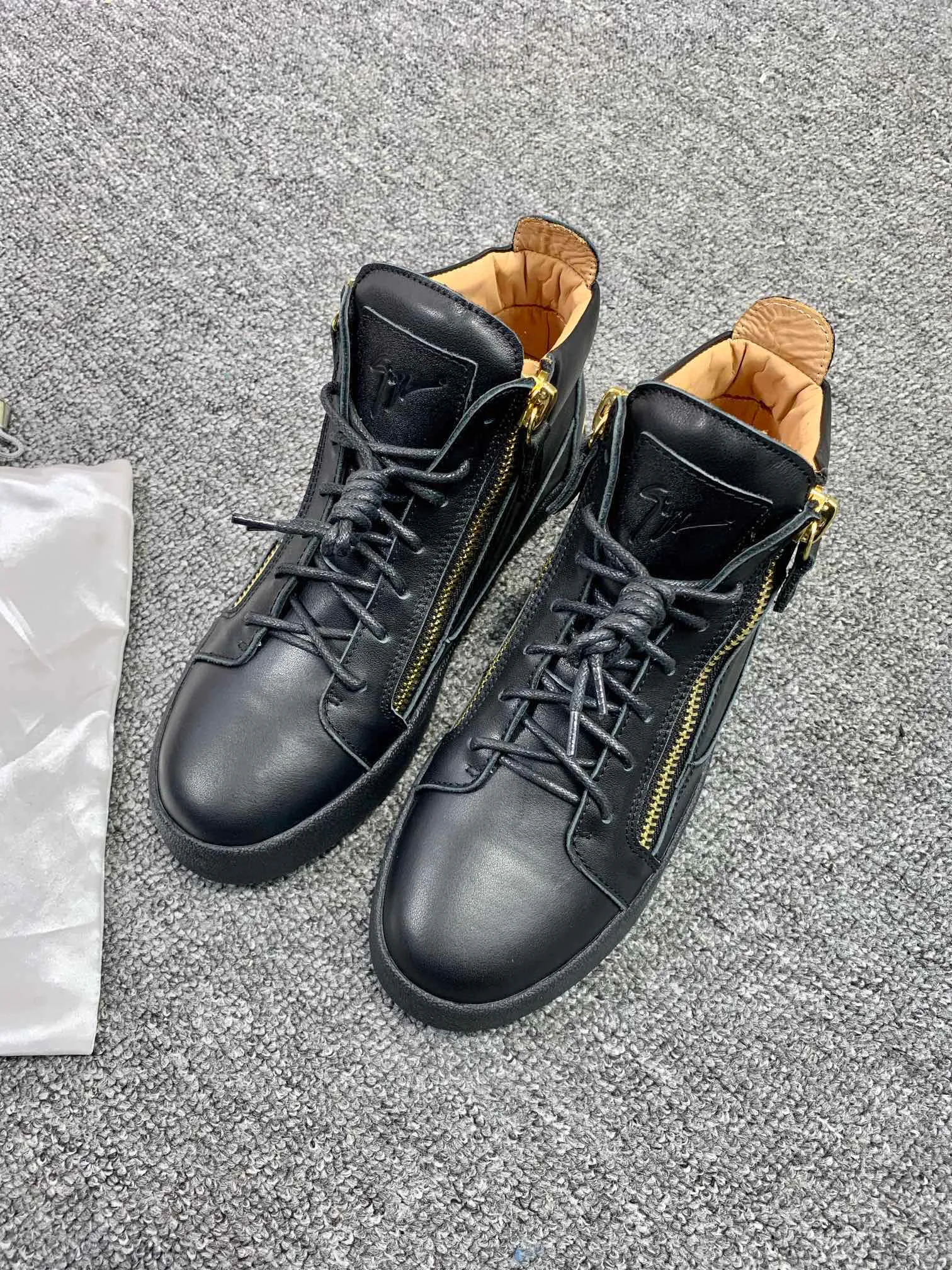 Кроссовки Мужские Giuseppe Zanotti 4193341