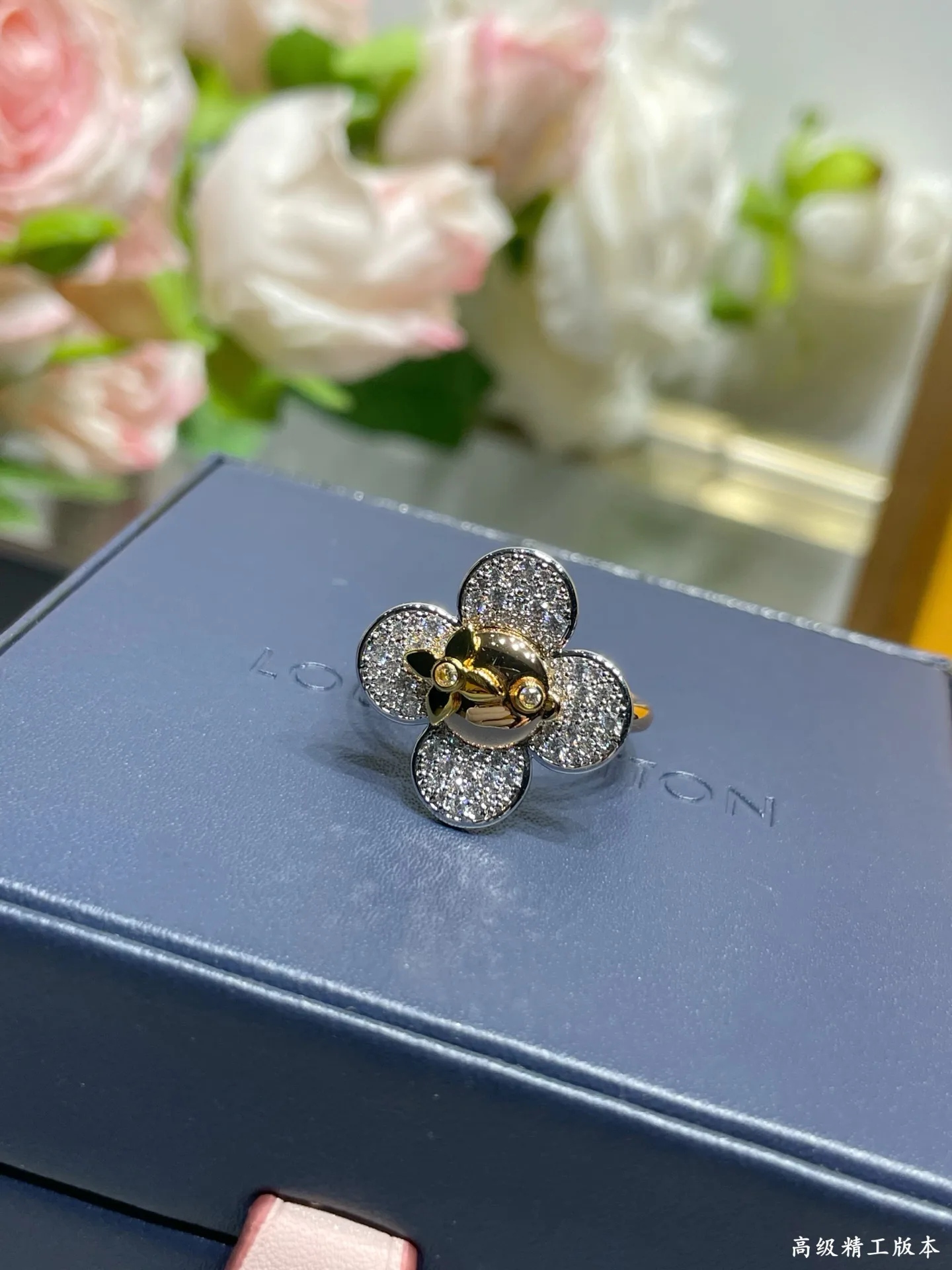 Бижутерия Louis Vuitton 18059143