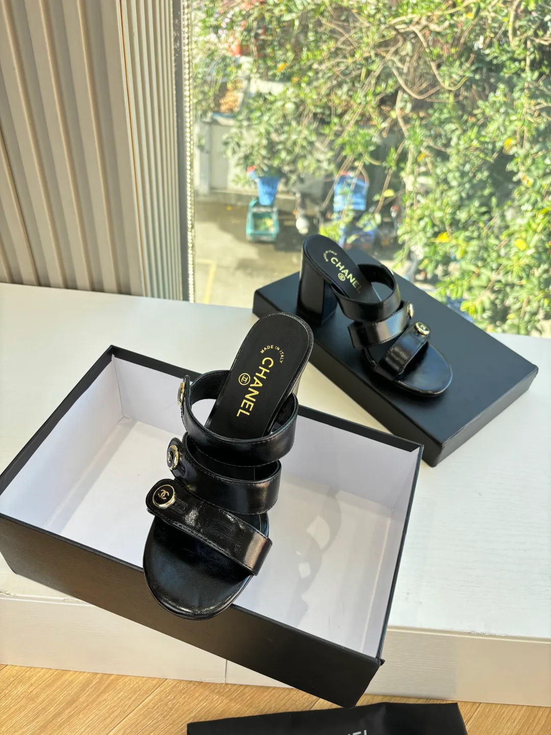 Босоножки Женские Chanel 10211553