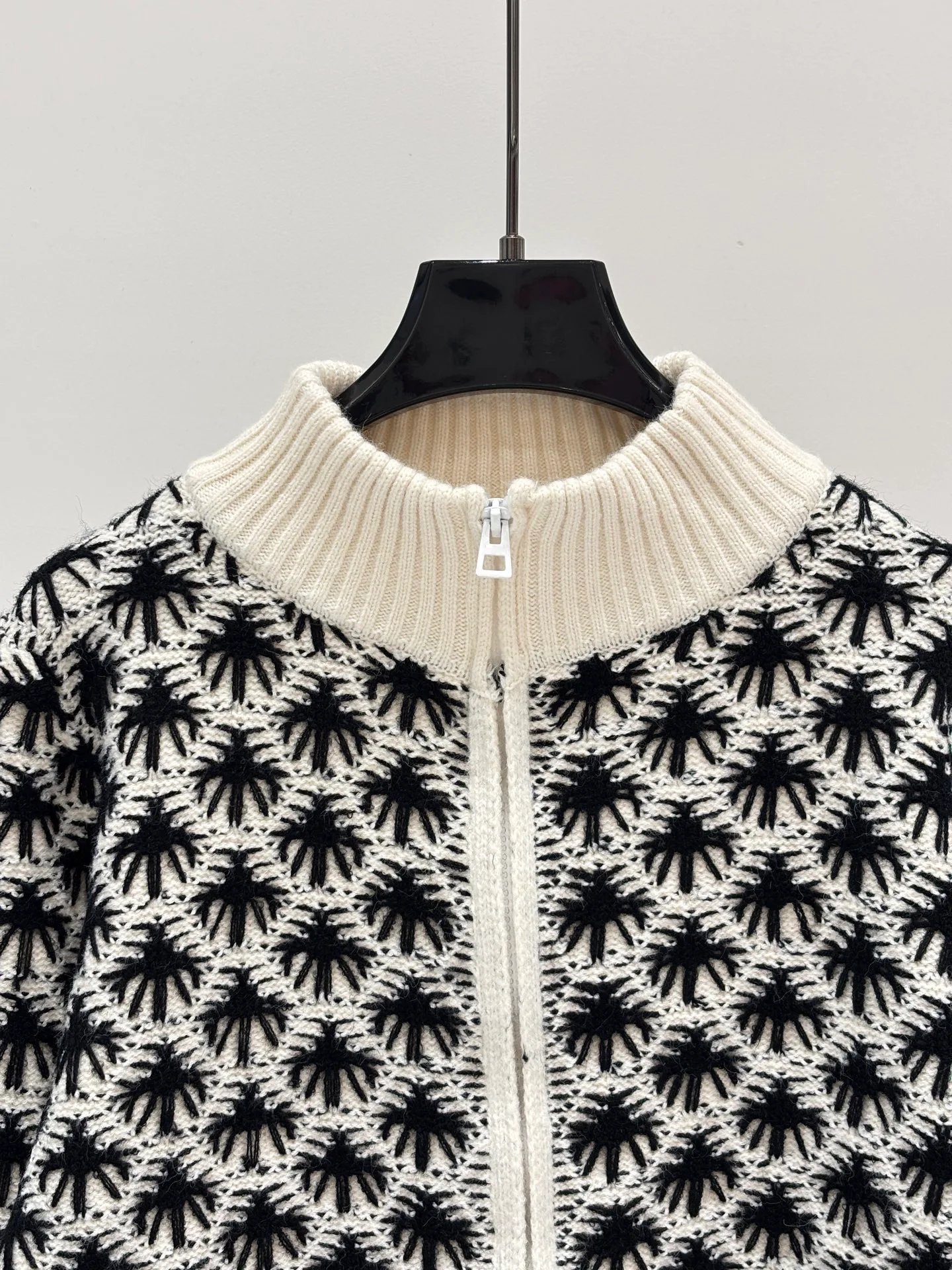 Джемперы И Свитеры Женские Christian Dior 18263250
