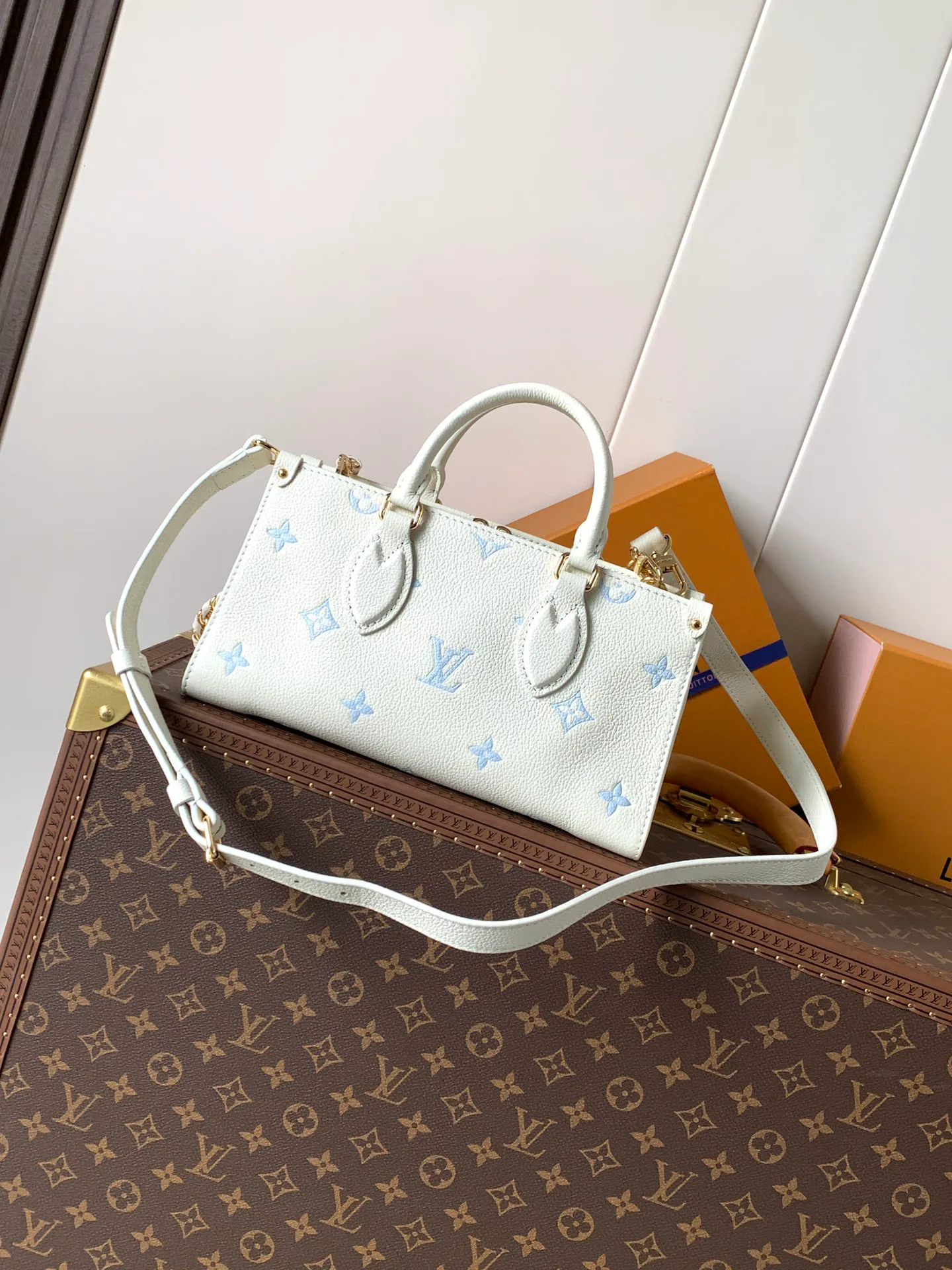 Классические Сумки Женские Louis Vuitton 11872290