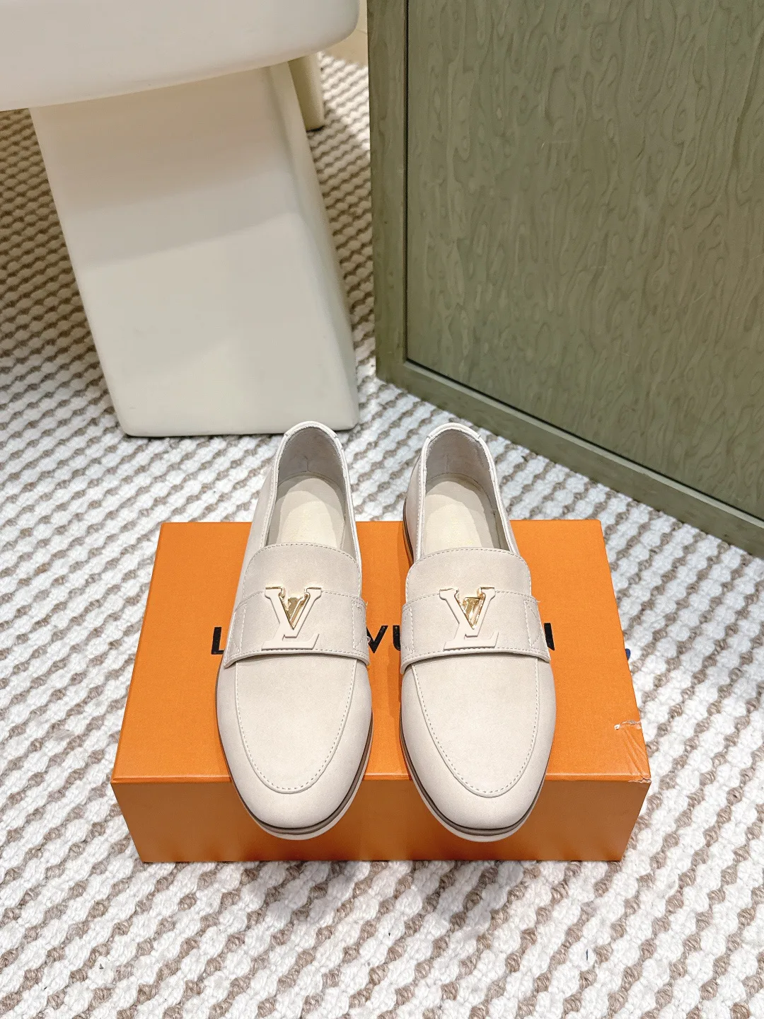 Лоферы Женские Louis Vuitton 272375