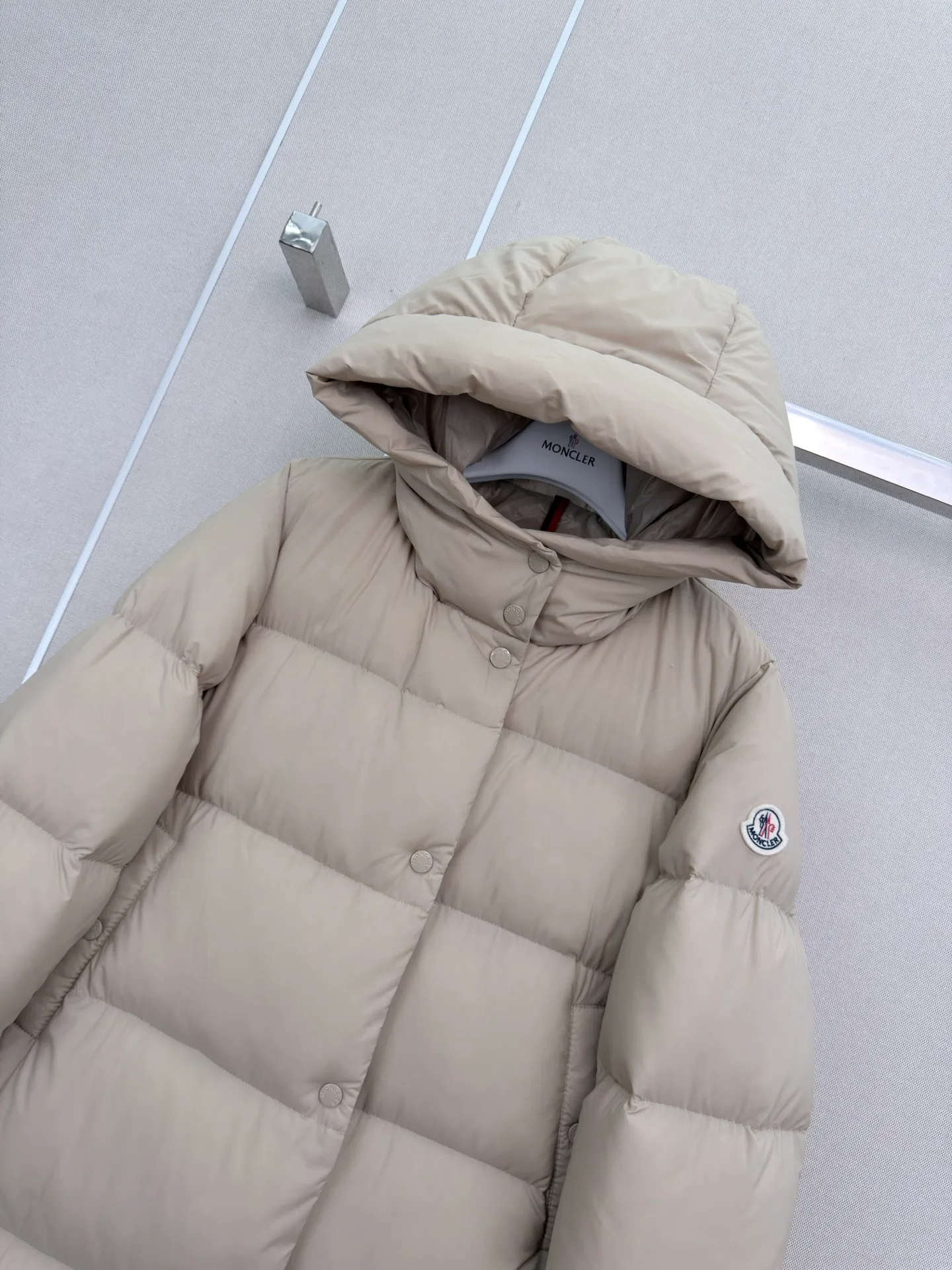 Куртки И Пуховики Женские Moncler 18600948