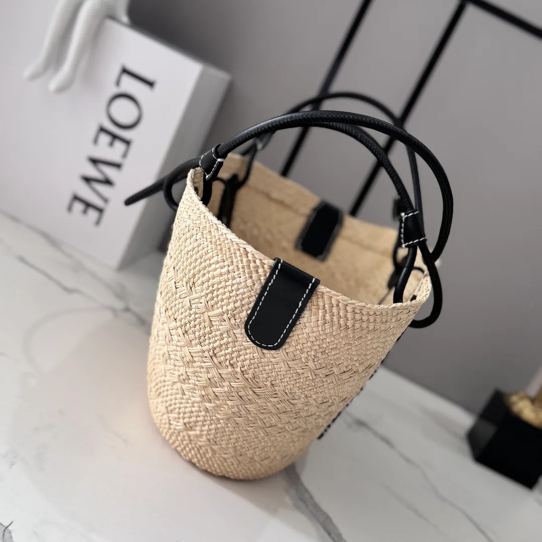 Классические Сумки Женские Loewe 16898692