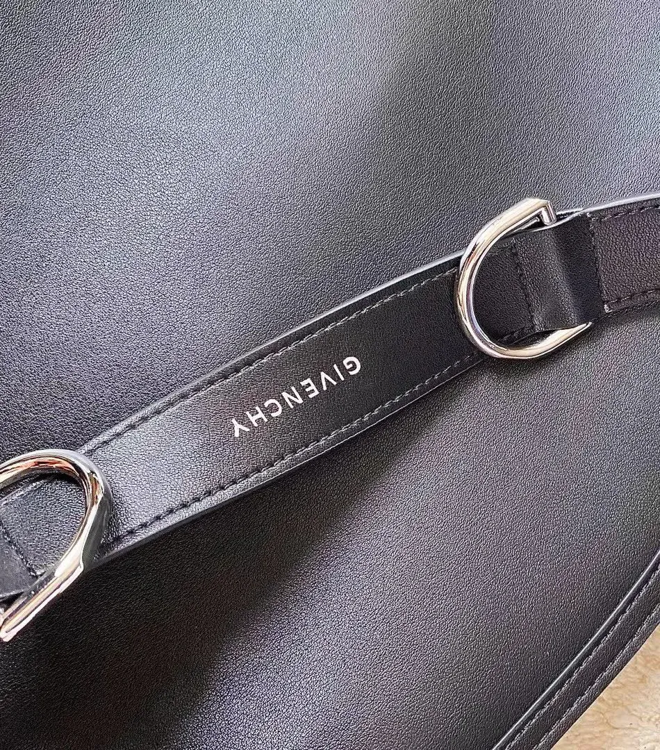 Сумки На Ремне Женские Givenchy 445247