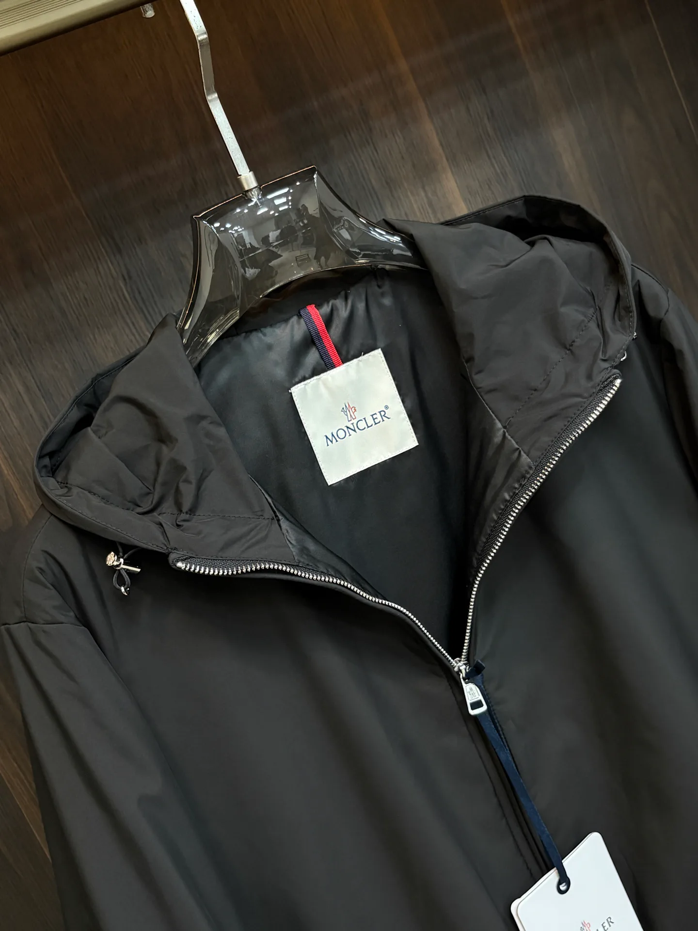 Куртки И Пуховики Женские Moncler 18157284
