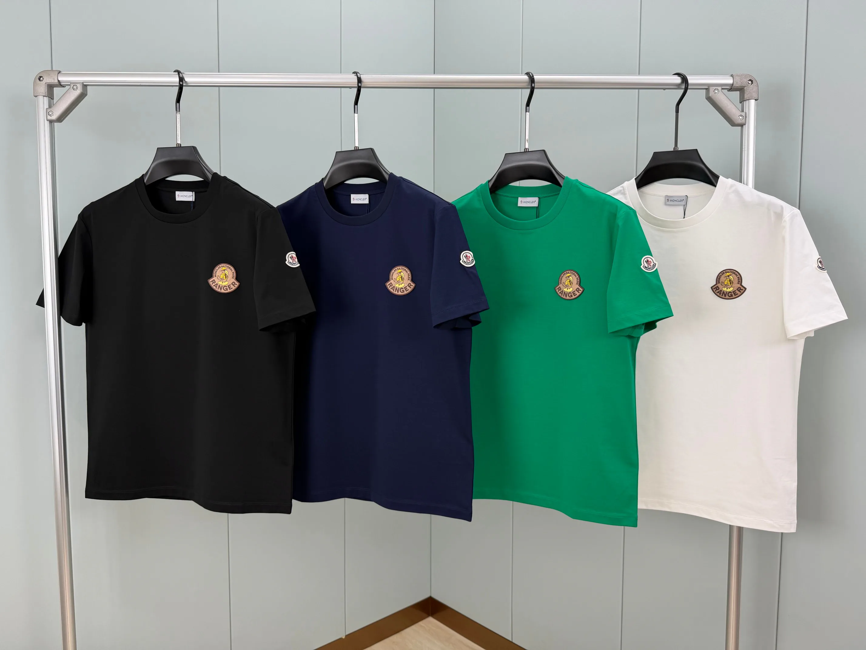 Футболки Женские Moncler 11642707