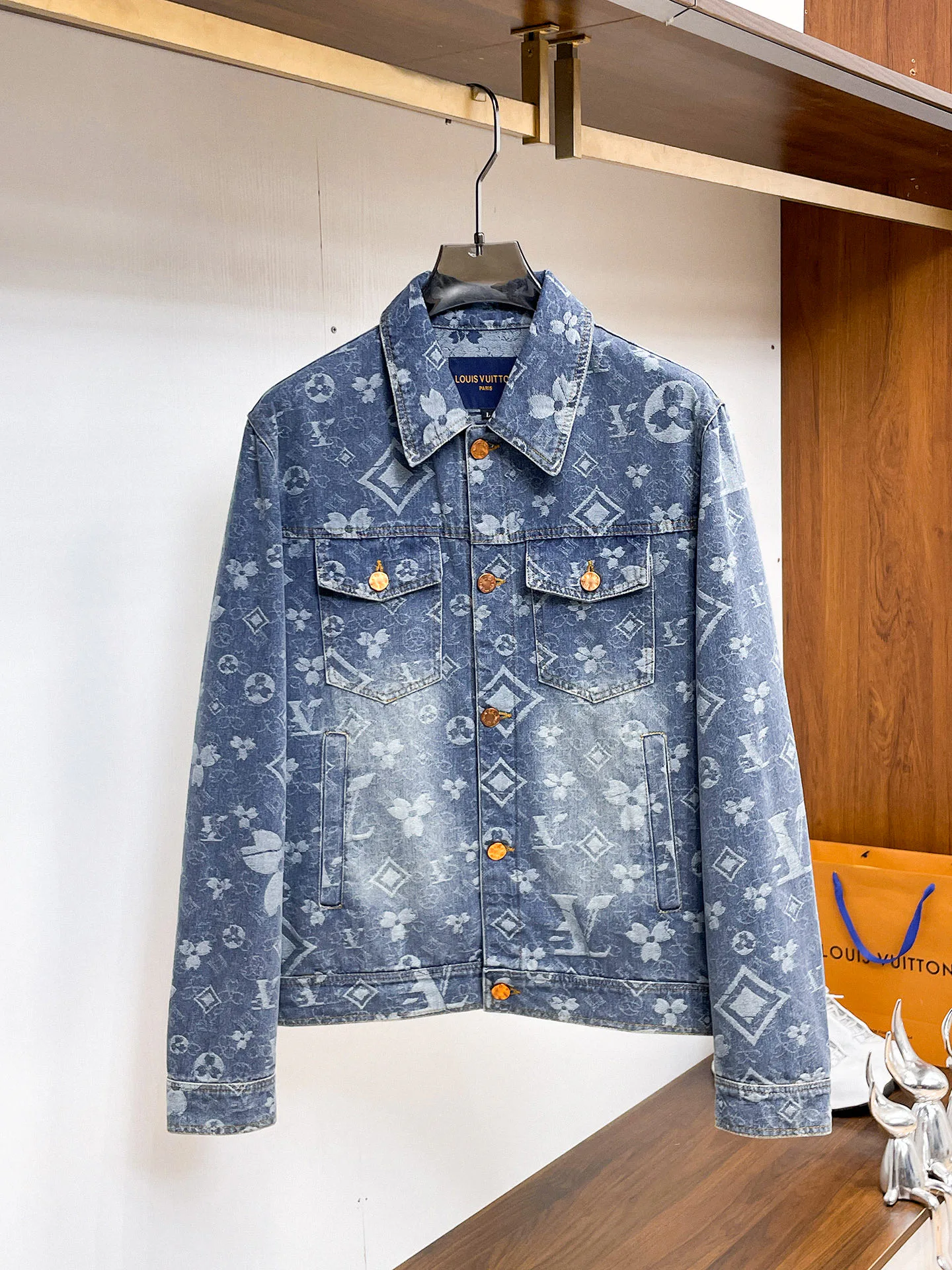 Куртки И Пуховики Мужские Louis Vuitton 18197217