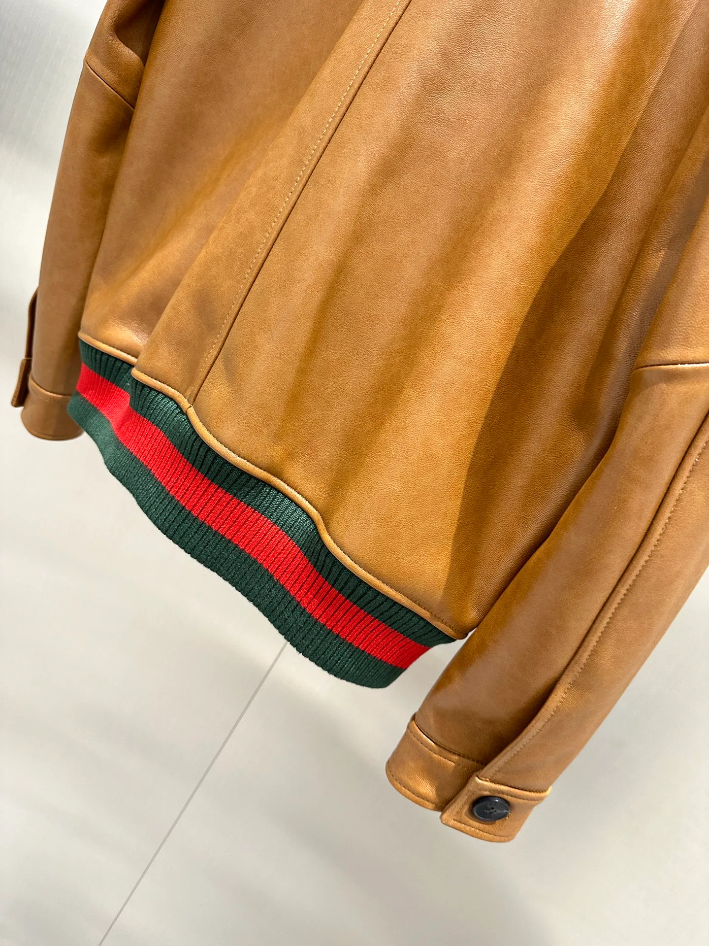 Кожаные Куртки И Дублёнки Мужские Gucci 11181064