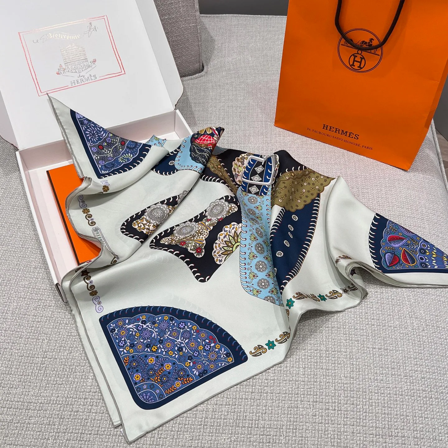 Платки Hermes 17991447